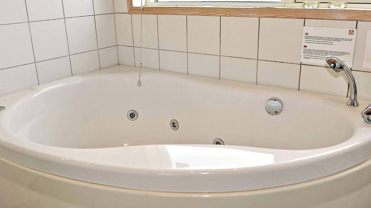 Lodbjerg Hede House | 6 person holiday home in Ringkøbing