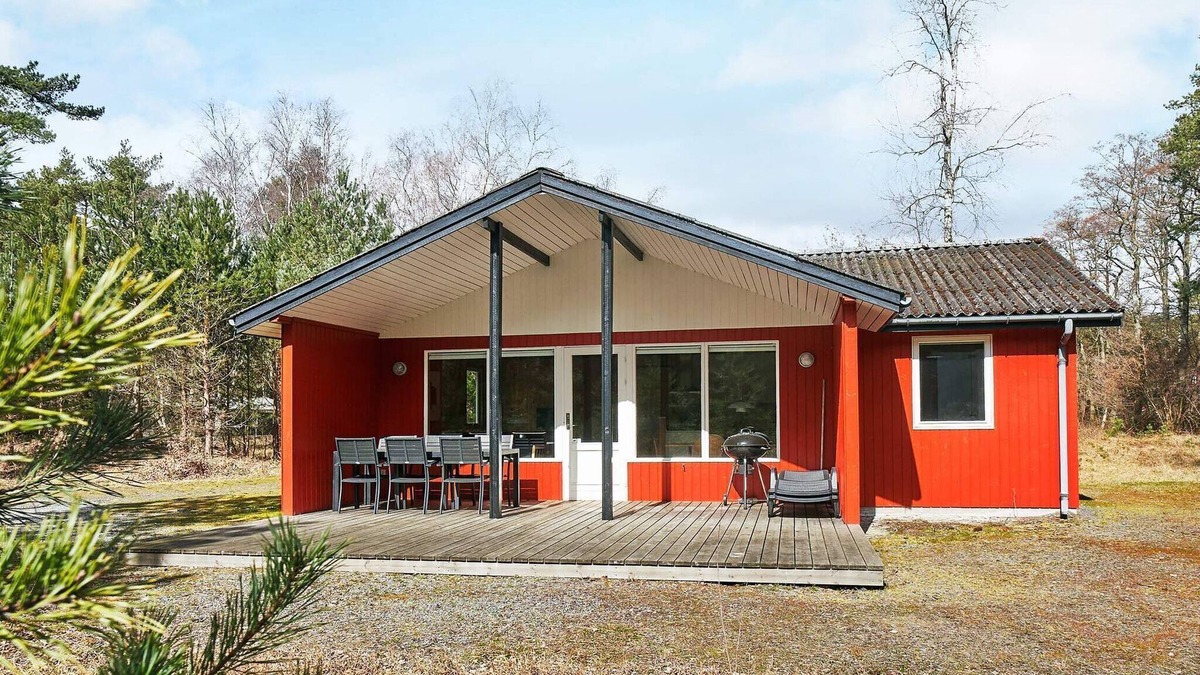 Pedersker House | 6 person holiday home in Aakirkeby