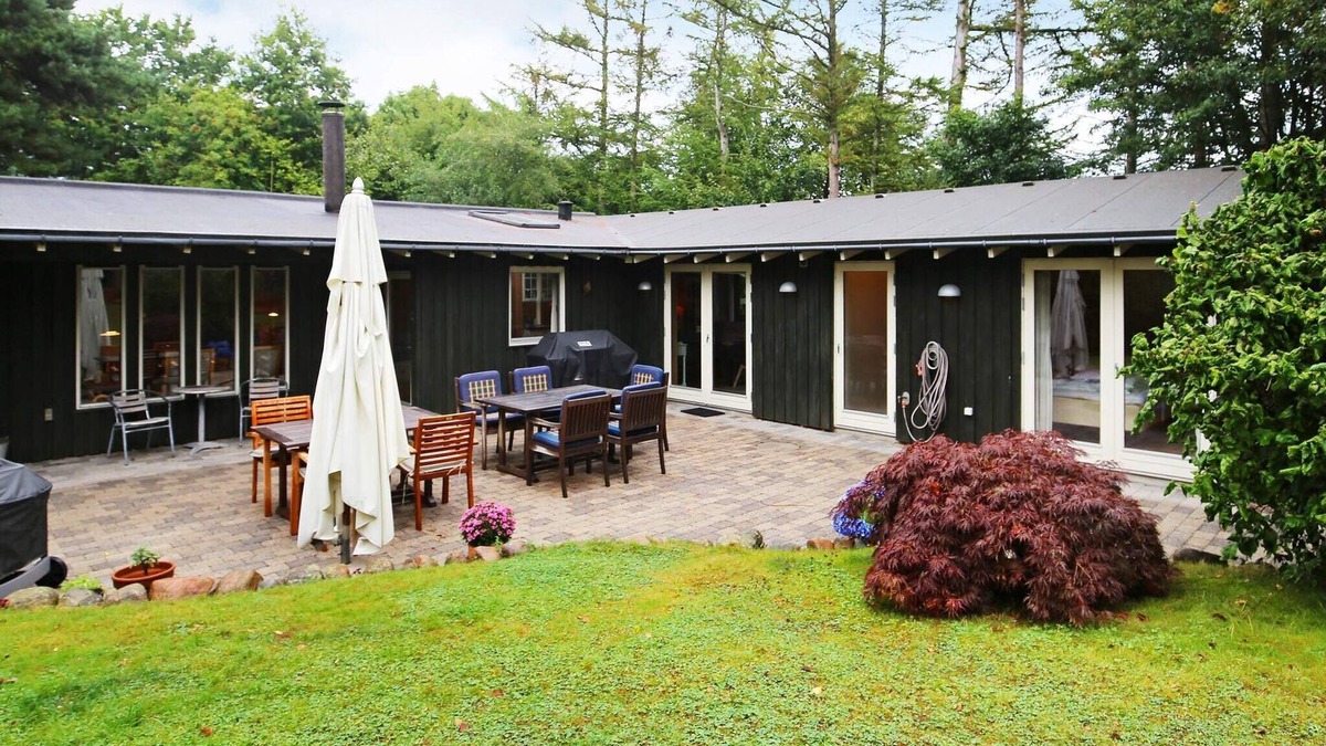 Smidstrup Strand House | 6 person holiday home in Gilleleje