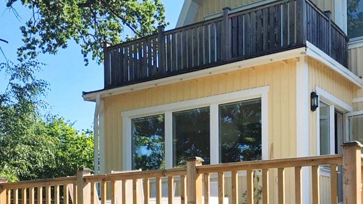 Torshalla House | 6 person holiday home in TORSHÄLLA