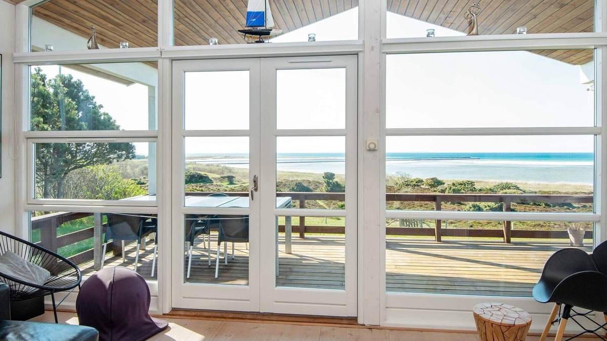 Øer Strand House | 6 person holiday home in Ebeltoft