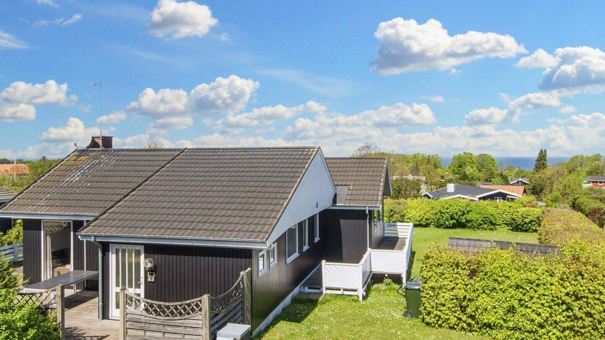 Bønnerup Strand House | 6 person holiday home in Glesborg