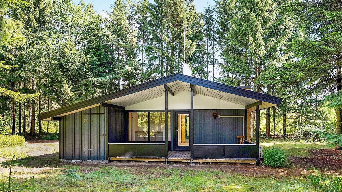 Ans House | 6 person holiday home in Ans By