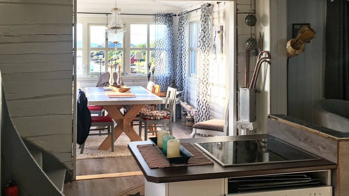 Bjarkoy Municipality House | 6 person holiday home in Bjarkøy