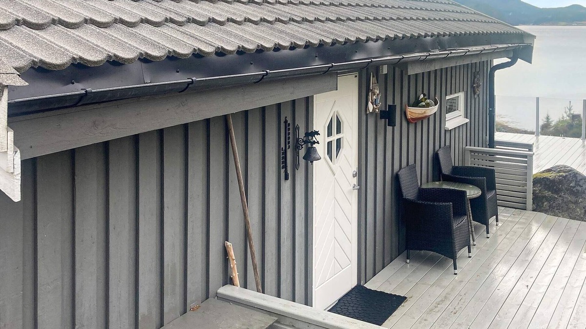 Leksvik House | 6 person holiday home in Mosvik