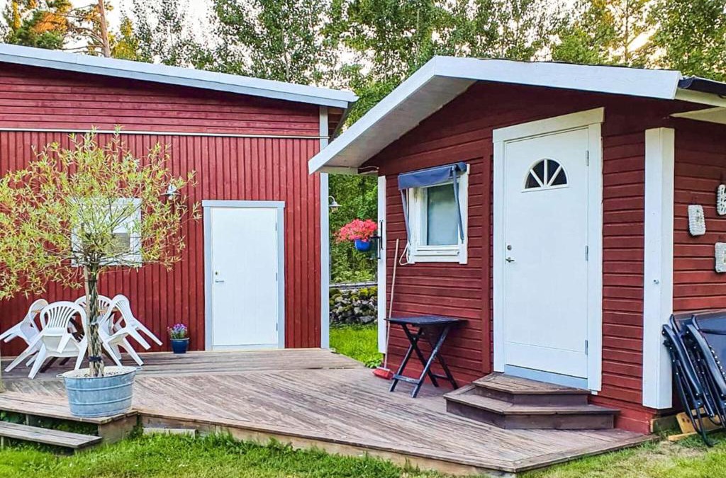 Monsteras House | 6 person holiday home in MÖNSTERÅS