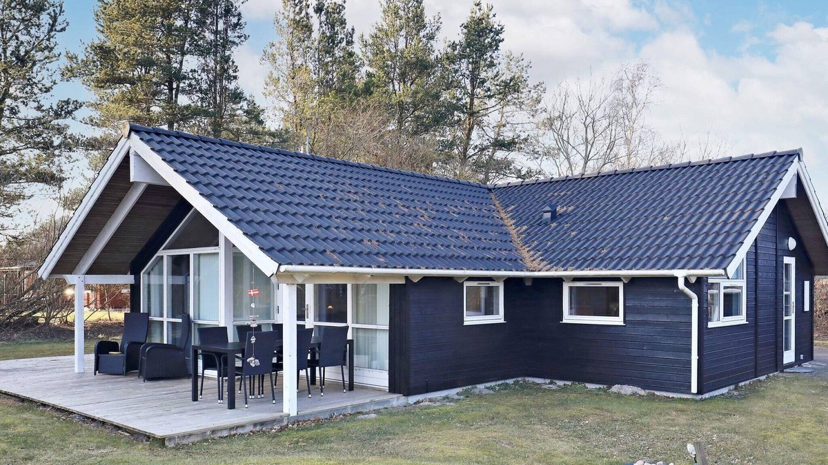 Gera House | 6 person holiday home in Asaa-By Traum