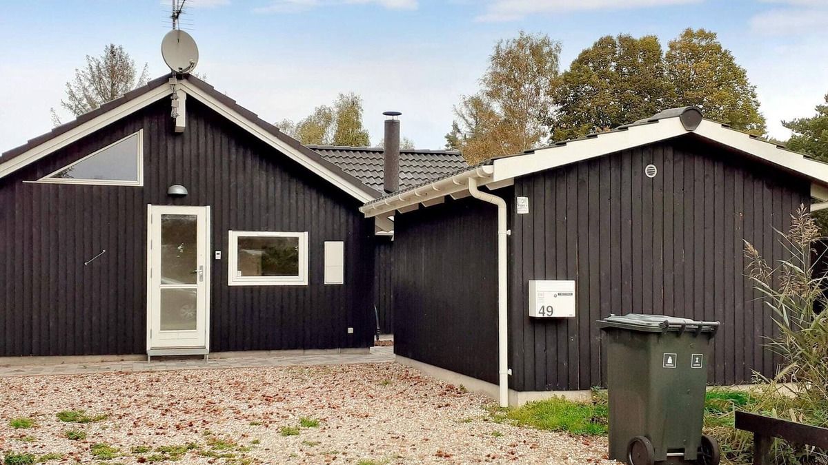 Hoensinge House | 6 person holiday home in Højby
