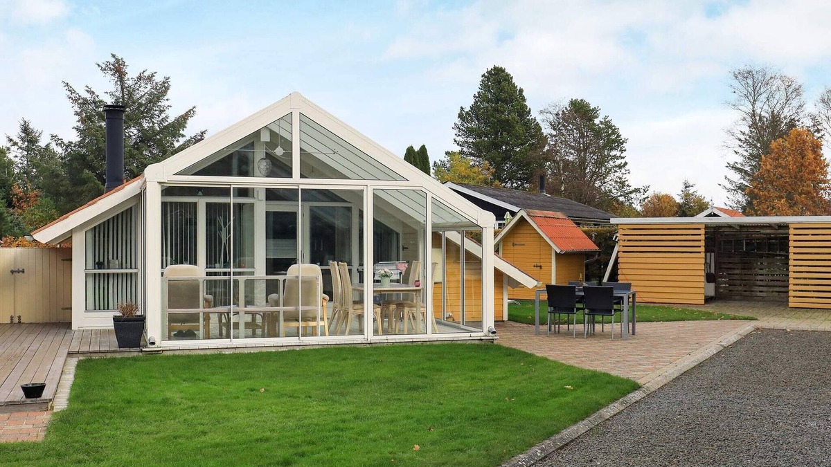 Hou House | 6 person holiday home in Hals-By Traum