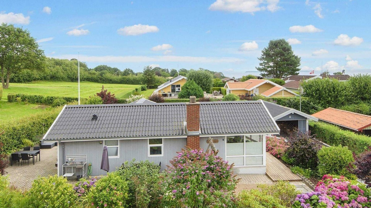 Hejlsminde Strand House | 6 person holiday home in Hejls