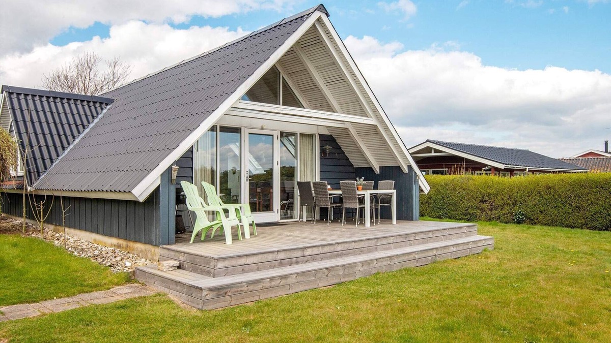 Hejlsminde Strand House | 6 person holiday home in Hejls