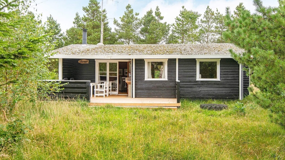 Henne House | 6 person holiday home in Henne-By Traum