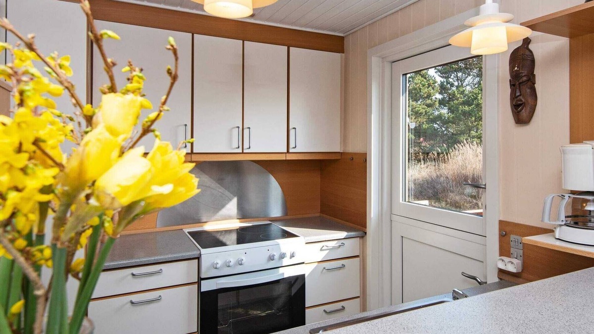Henne Strand House | 6 person holiday home in Henne