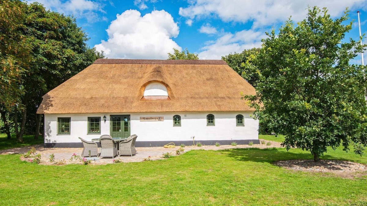 Graerup House | 6 person holiday home in Varde