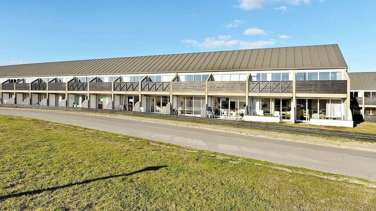 Rindby Strand Apartment | 6 person holiday home in Fanø-By Traum