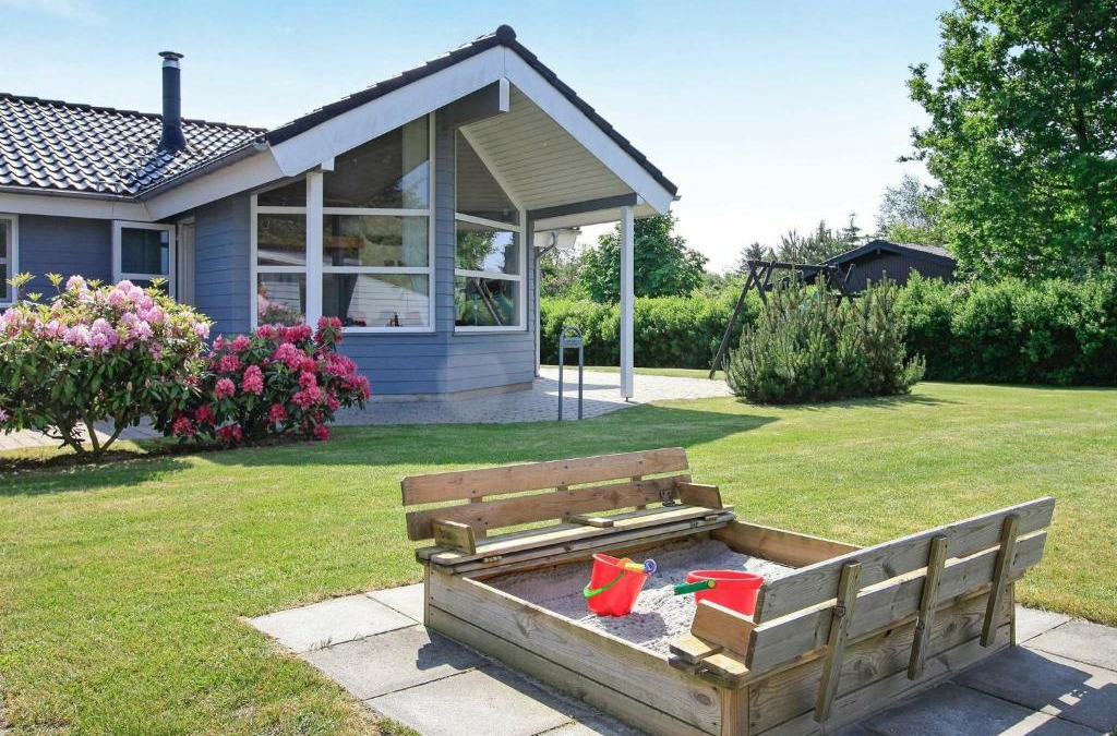 Hou House | 6 person holiday home in Hals-By Traum