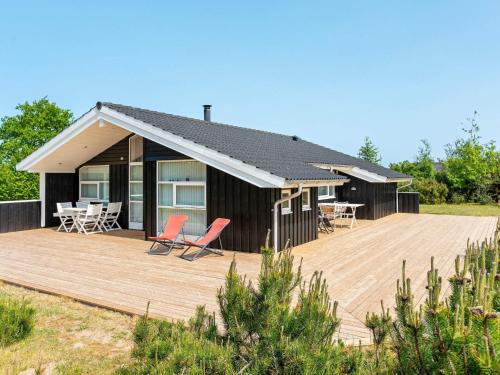 Grønhøj House | 6 person holiday home in Løkken