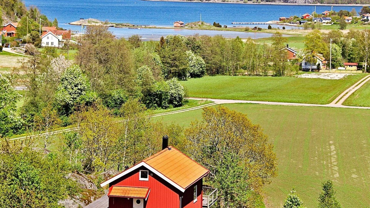 Henan House | 6 person holiday home in HENÅN