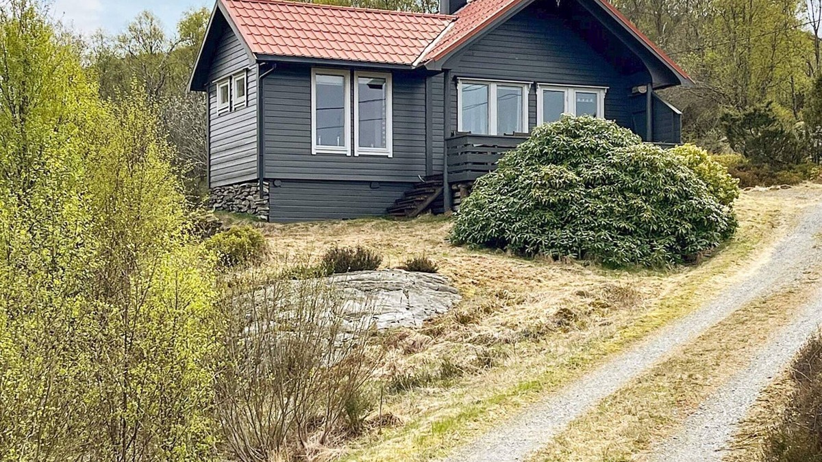 Gulen Municipality House | 6 person holiday home in Ånneland-By Traum