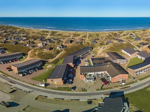 Sondervig Apartment | 6 person holiday home on a holiday park in Ringkøbing