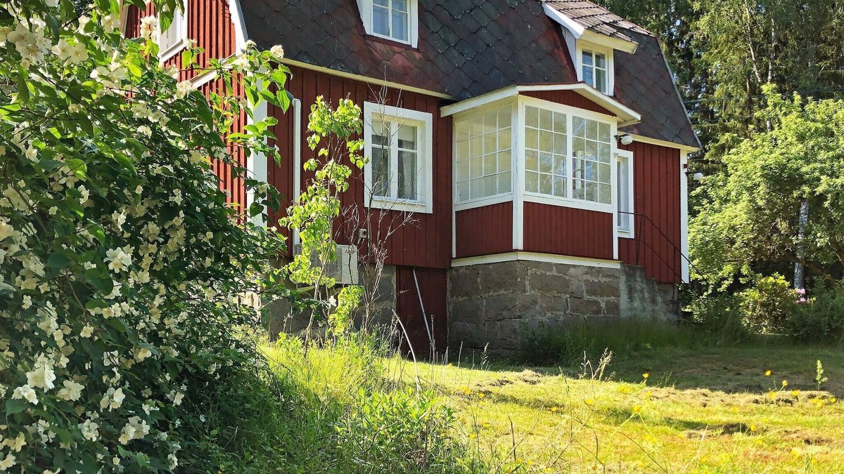 Hallabro House | 6 person holiday home in Hallabro