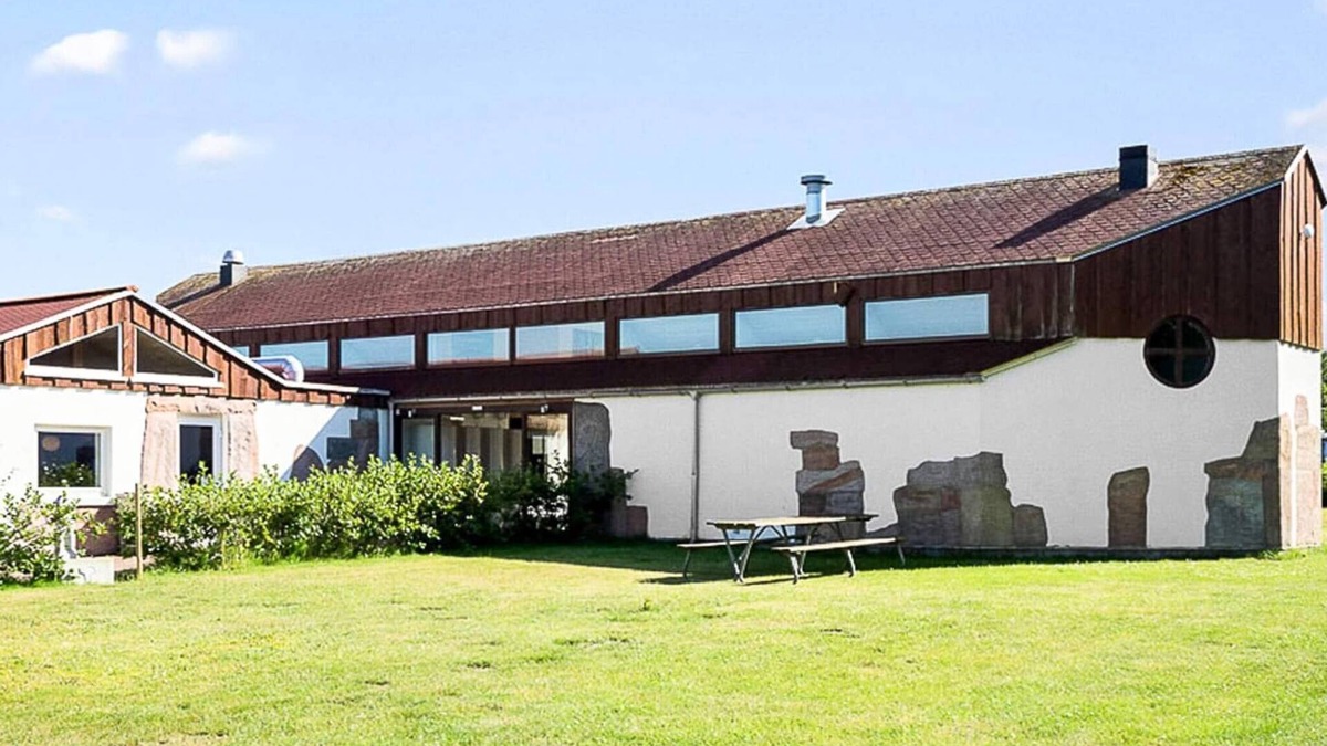 Hasmark Strand House | 6 person holiday park home in Otterup