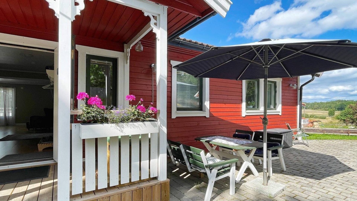 Gryt House | 6 person holiday home in VALDERMARSVIK