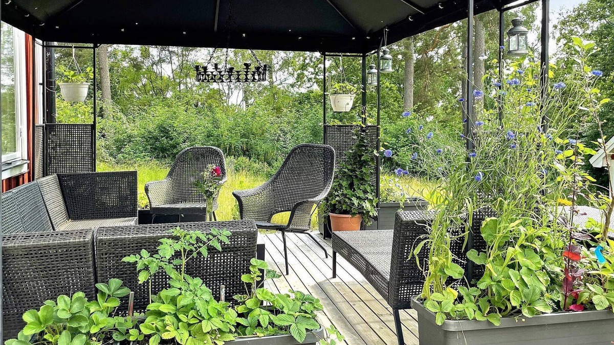 Roxenbaden House | 6 person holiday home in VRETA KLOSTER