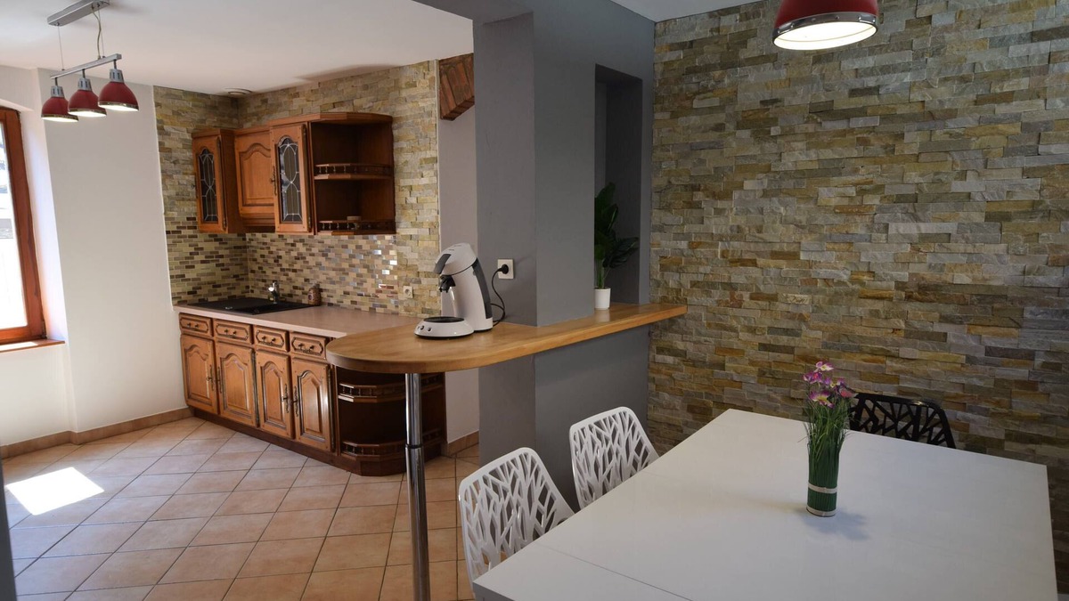 Saint-Hippolyte Apartment | 6-seater apartment
