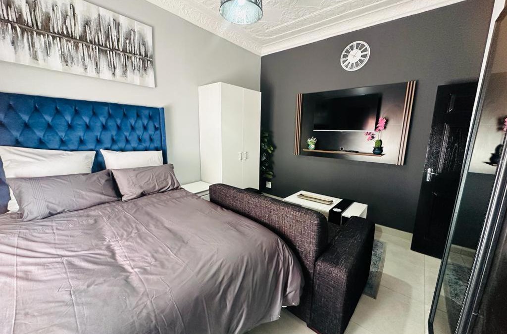 Bezuidenhout Valley House | 6 the Curve Unit 17