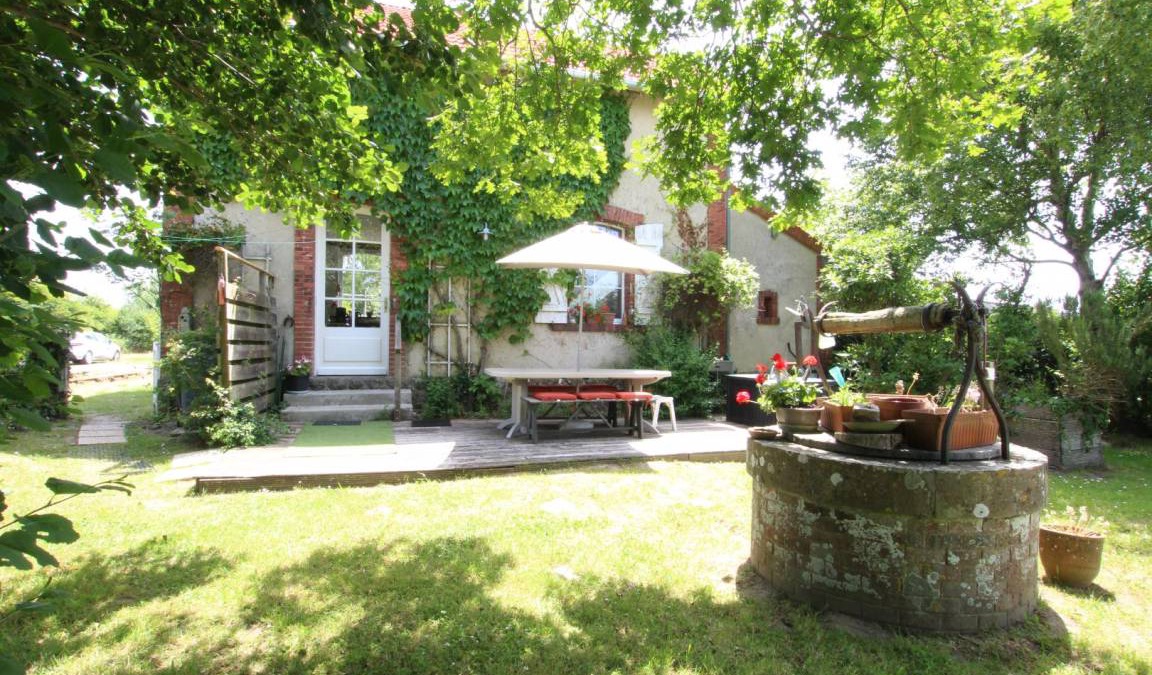Saint-Jean-de-la-Riviere House | 60 m² Gîte ∙ 2 bedrooms ∙ 3 guests