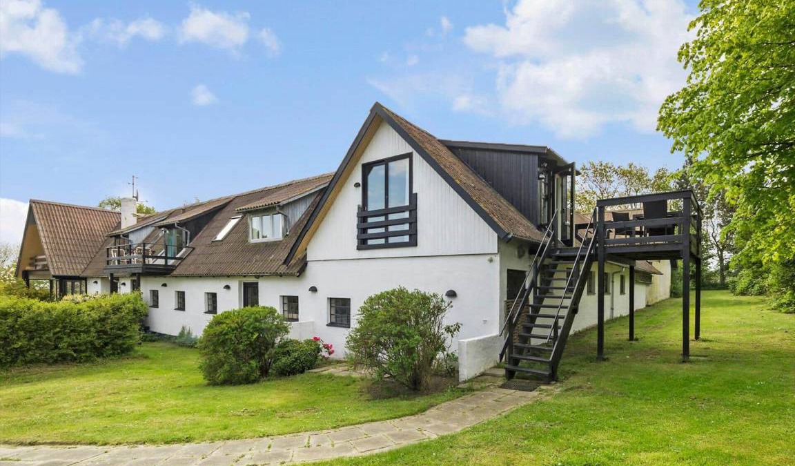Tejn Apartment | 60 m² Apartment ∙ 2 bedrooms ∙ 4 guests