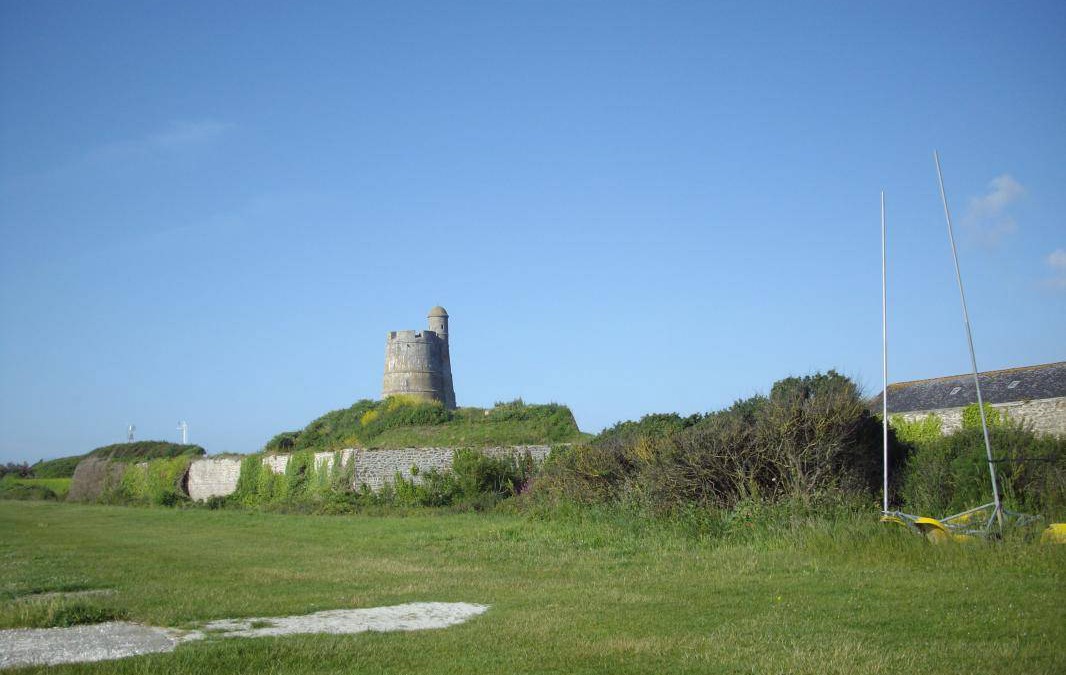 Saint-Vaast-la-Hougue House | 60 m² Gîte ∙ 2 bedrooms ∙ 4 guests