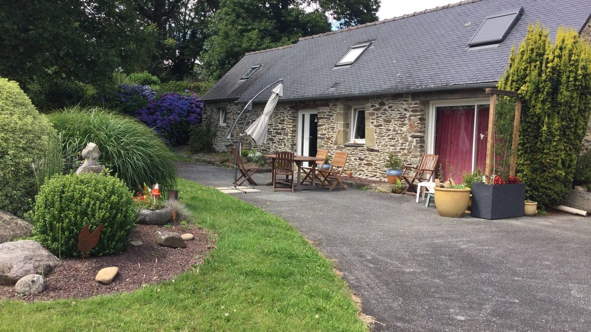Kergloff Cottage | 60 m2 gîte in central Brittany 3 keys/3*.