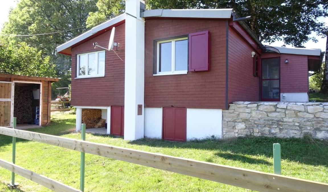 Lajoux House | 60 m² House ∙ 3 bedrooms ∙ 4 guests