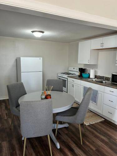 Lubbock Cabin | 60 m² Lodge ∙ 2 bedrooms ∙ 4 guests