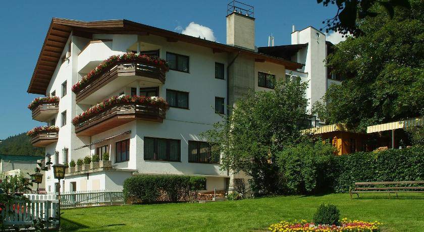 Imst Apartment | 60 m² Serviced apartment ∙ 2 bedrooms ∙ 4 guests