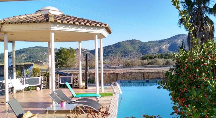Sant Mateu Bed & Breakfast | 600 m² Bed and breakfast ∙ 6 bedrooms ∙ 18 guests