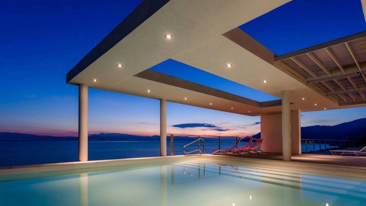 Pieria Region Villa | 600m² Luxury Villa sea side Evia