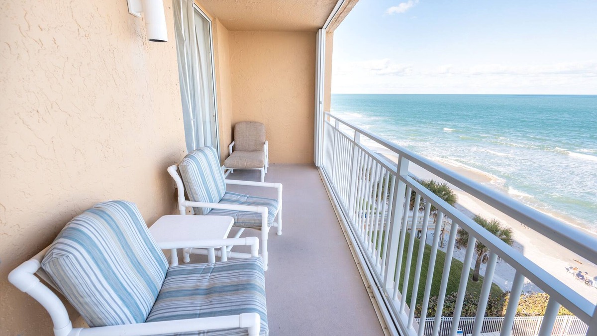 Indian Harbour Beach Condo | 601, Indian Harbour Beach Club 6th floor corner unit