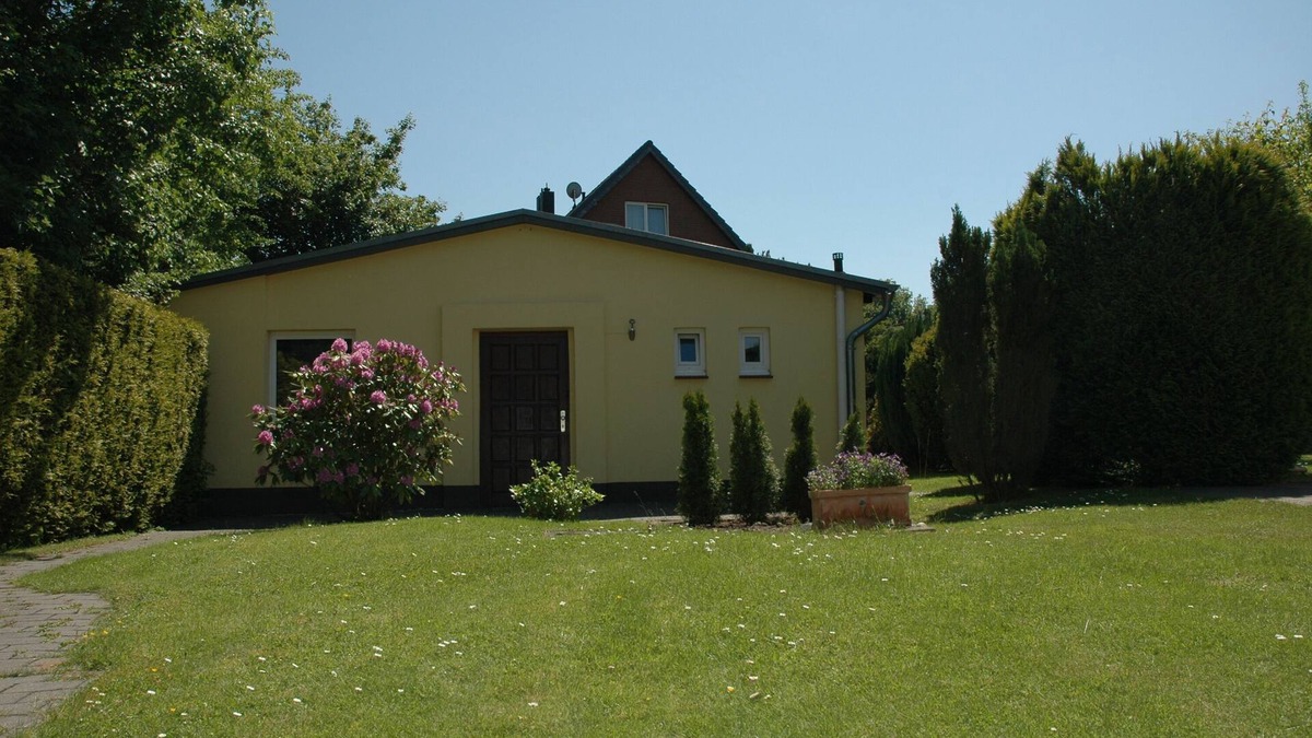 Datum House | 60m² vacation home on the outskirts of Hamburg, in a quiet location, for 3people