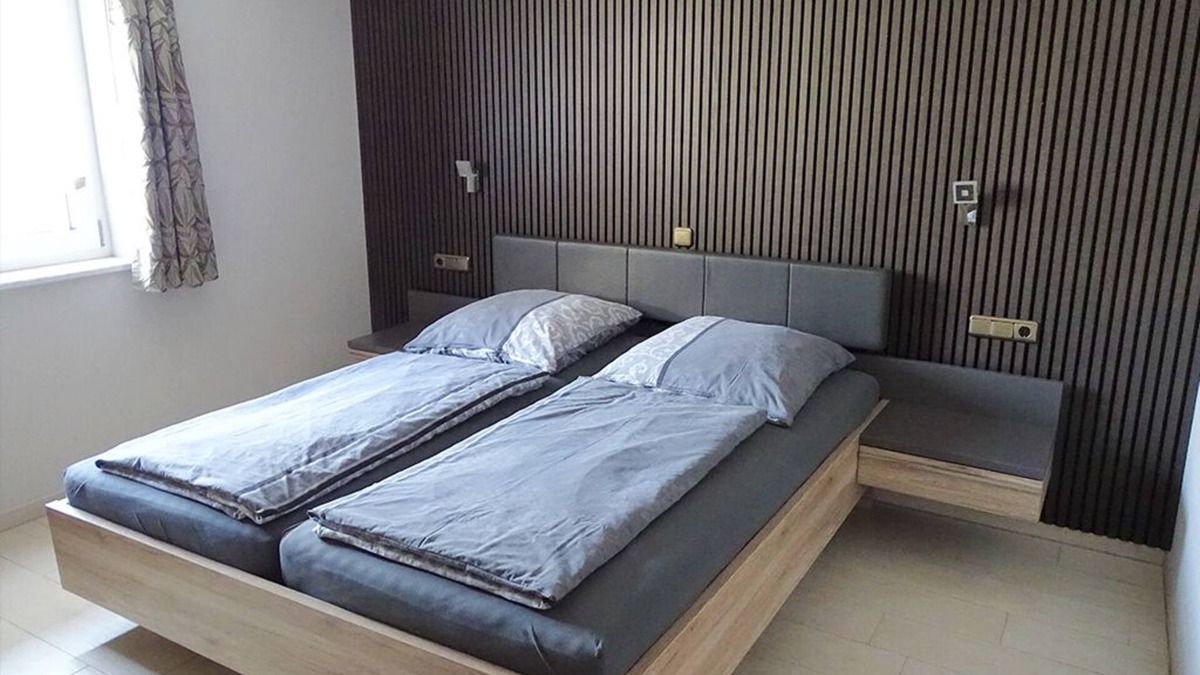 Hirschbach Apartment | 60qm-große Ferienwohnung mit Balkon