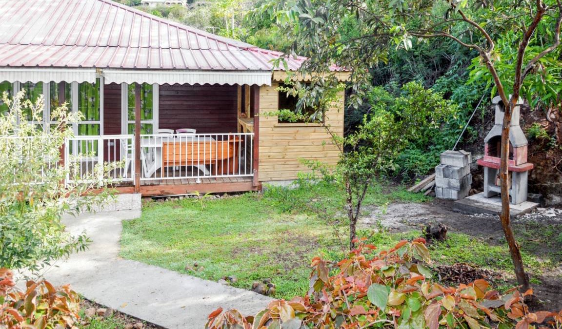 Bouillante House | 62 m² House ∙ 2 bedrooms ∙ 5 guests