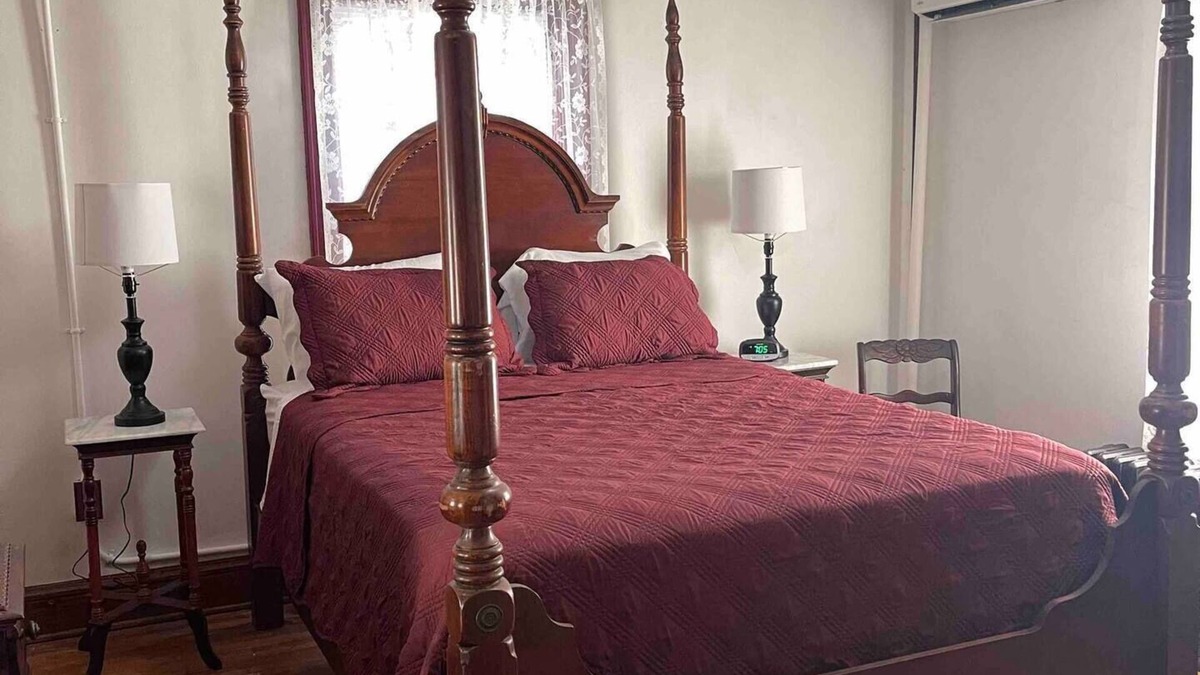 Point Pleasant House | 629 on Main Rental B Upstairs