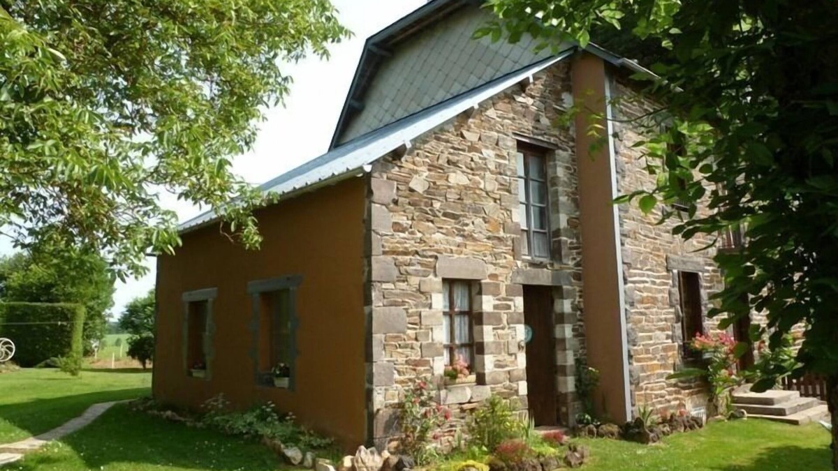Puy-Laveze House | 63g1348 - Saint-julien-puy-laveze