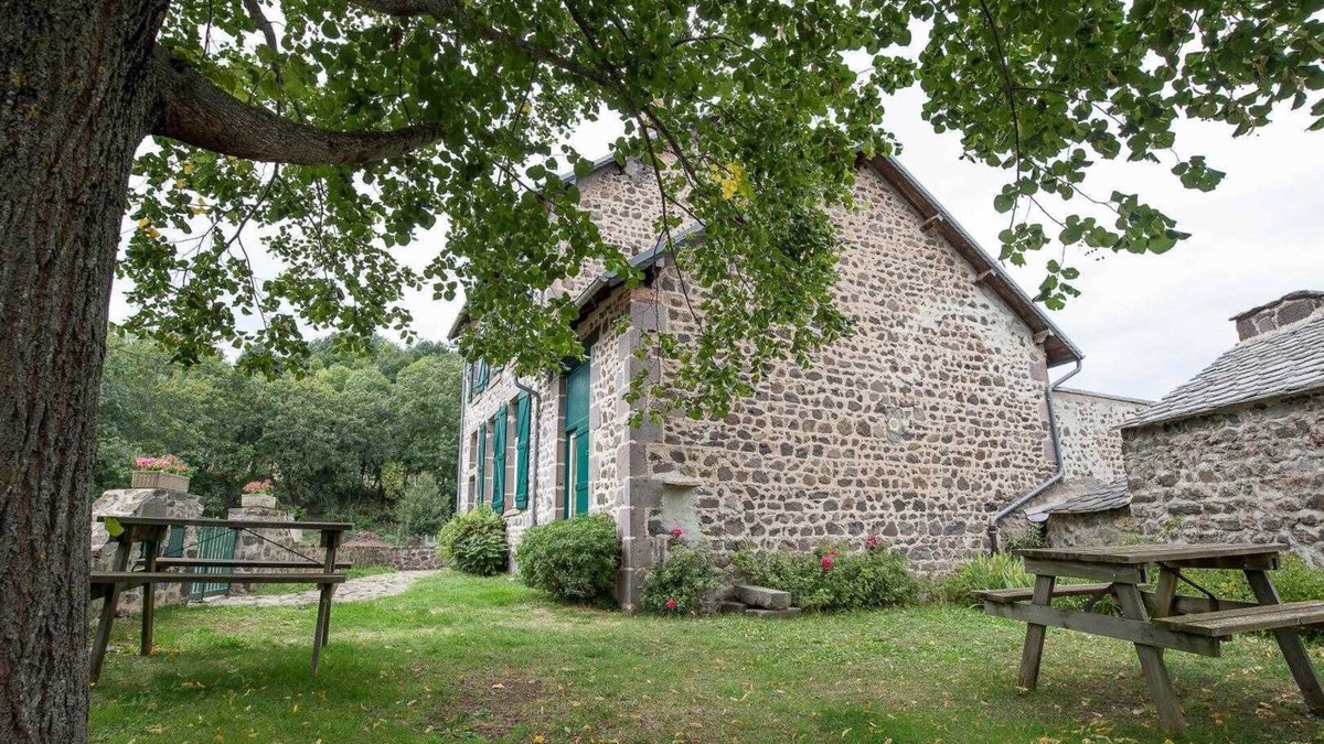 Courgoul House | 63g63980 - Courgoul - Gîte