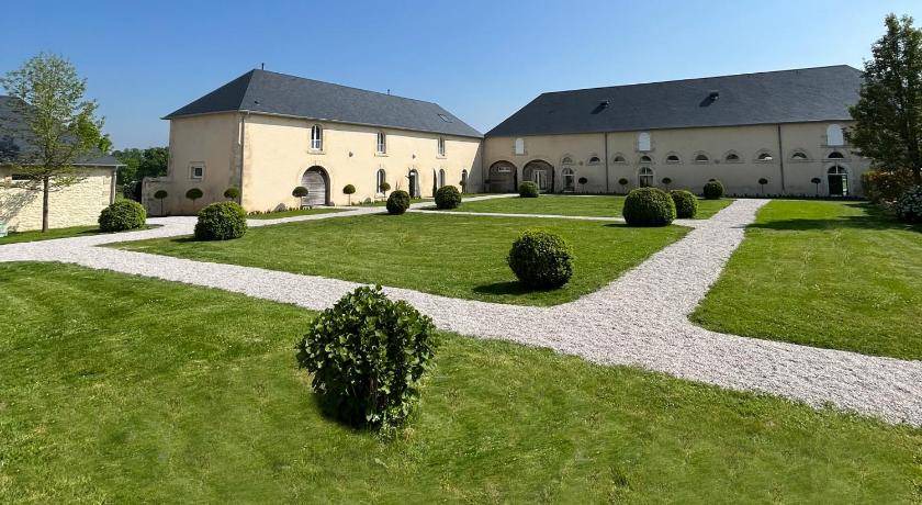 Saint-Vigor-le-Grand Hotel | 65 m² Hotel ∙ 3 bedrooms ∙ 6 guests