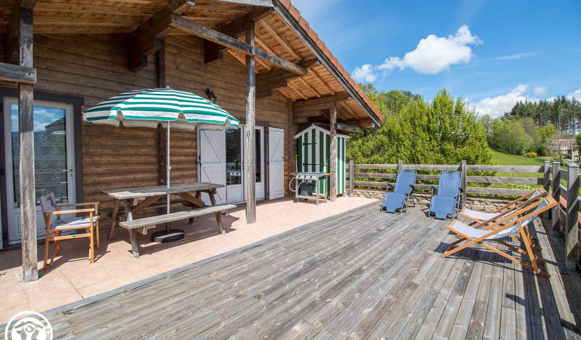 Bertignat House | 65 m² Gîte ∙ 2 bedrooms ∙ 5 guests