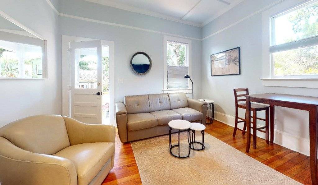 Downtown Historic District House | 65 m² House ∙ 1 bedroom ∙ 4 guests