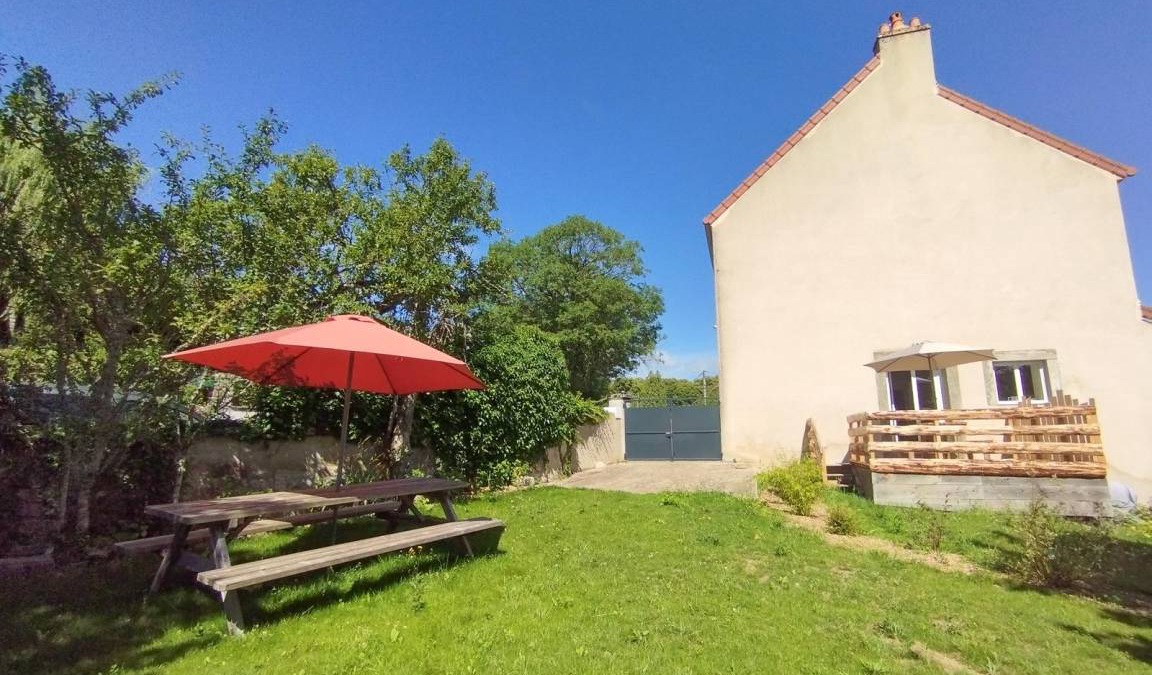 Saulieu House | 65 m² House ∙ 2 bedrooms ∙ 4 guests